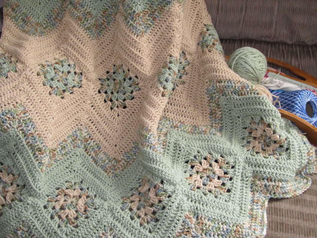 free pattern for amish marys crocheted afghan