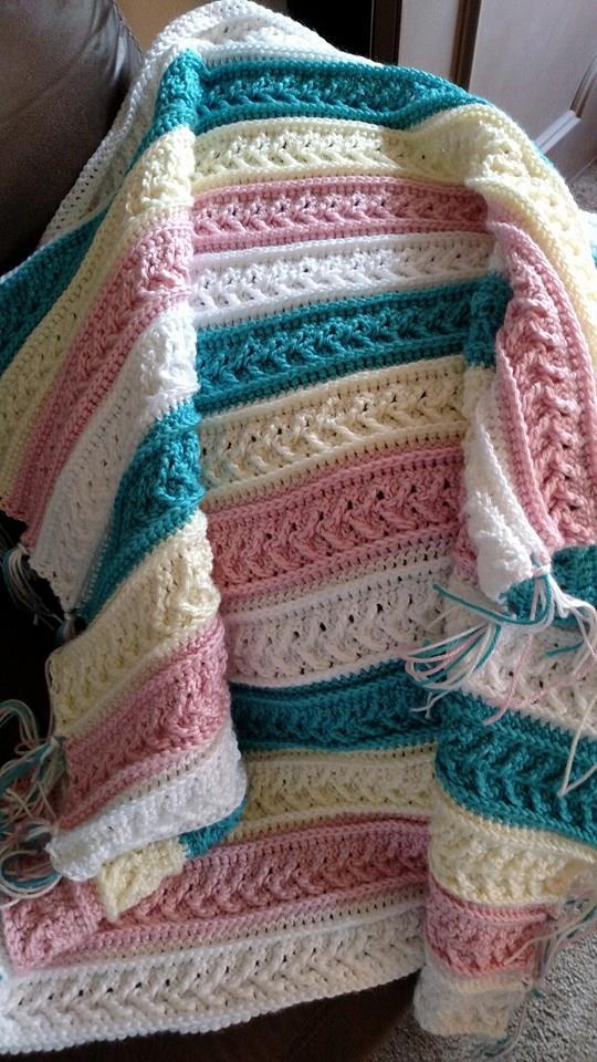 Arrow Stitch Crochet Afghan | Diy Smartly